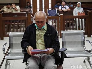 Kivlan Zen Merasa Dikriminalisasi di Kasus Senpi Kivlan Zen Merasa Dikriminalisasi di Kasus Senpi