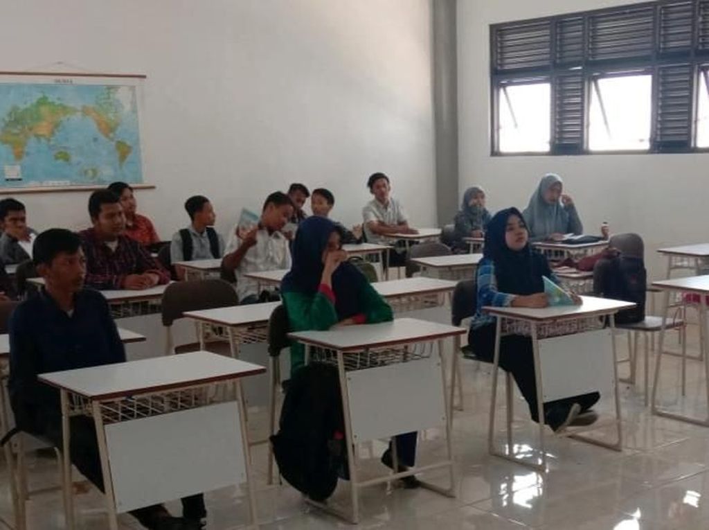 Disdik Jabar Dorong Guru Edukasi Murid soal Pencegahan Corona Disdik Jabar Dorong Guru Edukasi Murid soal Pencegahan Corona