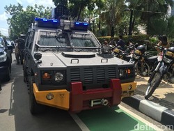 Demo Massa Pro dan Kontra Anies, 659 Personel Polisi Dikerahkan