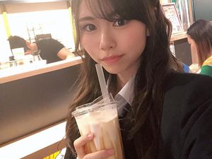 Model Jepang Cantik Ini Jadi Juara Wanita Pertama Pertandingan eSports Model Jepang Cantik Ini Jadi Juara Wanita Pertama Pertandingan eSports