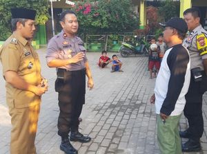 Monyet Liar Masuk Sekolah Bikin Heboh Siswa SD di Balaraja Tangerang