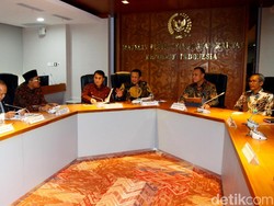 Harun Masiku Kabur ke Luar Negeri, KPK Minta Bantuan Polri