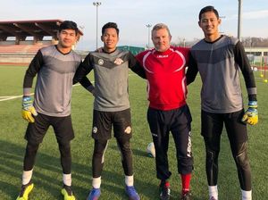 Sebelum Lawan Juventus U-17, Kiper Garuda Select Diasah Pelatih Como Sebelum Lawan Juventus U-17, Kiper Garuda Select Diasah Pelatih Como