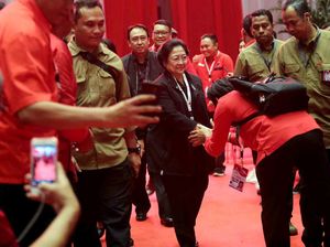 Melihat Lagi Aksi Prananda Prabowo di Rakernas PDIP