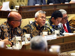 Berembus Isu Suap Melebar, Komisioner KPU Tak Gentar