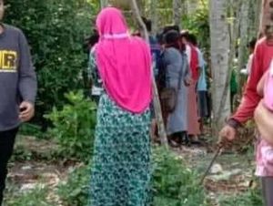 Mayat Bayi Dikerubuti Belatung Ditemukan di Sebuah Ladang Jember Mayat Bayi Dikerubuti Belatung Ditemukan di Sebuah Ladang Jember
