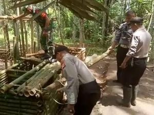Resahkan Warga, Arena Adu Bagong di Tasik Dibongkar Petugas Gabungan Resahkan Warga, Arena Adu Bagong di Tasik Dibongkar Petugas Gabungan