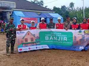 Milenial Brantas Abipraya Serahkan Bantuan untuk Korban Longsor Sukajaya Milenial Brantas Abipraya Serahkan Bantuan untuk Korban Longsor Sukajaya