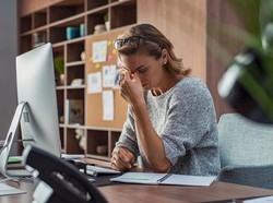 Ramalan Zodiak 13 Februari: Aquarius Omongan Kurang Sedap