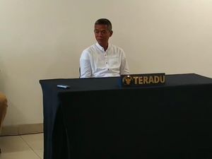 Wahyu Sebut Utusan PDIP sebagai Makelar Wahyu Sebut Utusan PDIP sebagai Makelar
