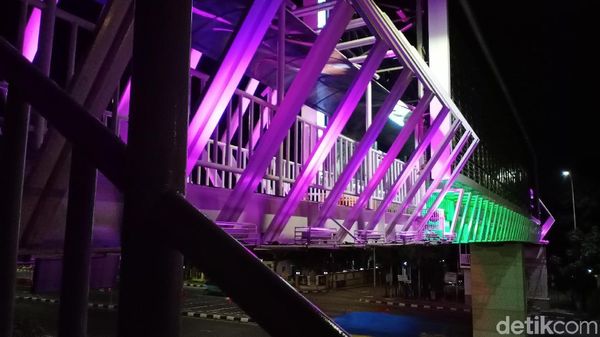 Foto: Bekasi Punya JPO Seindah Ini