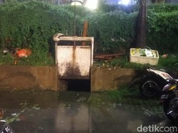 Ini Penyebab Genangan Air Rendam Puluhan Motor di Darmo Park Surabaya