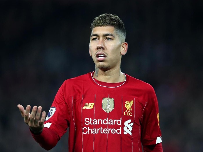 LIVERPOOL, ENGLAND - DECEMBER 29: Roberto Firminho of Liverpool  during the Premier League match between Liverpool FC and Wolverhampton Wanderers at Anfield on December 29, 2019 in Liverpool, United Kingdom. (Photo by Clive Brunskill/Getty Images)