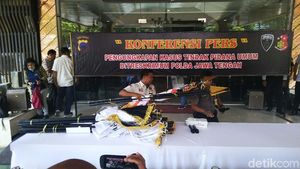 Ini Beragam Barang Bukti dari Keraton Agung Sejagat