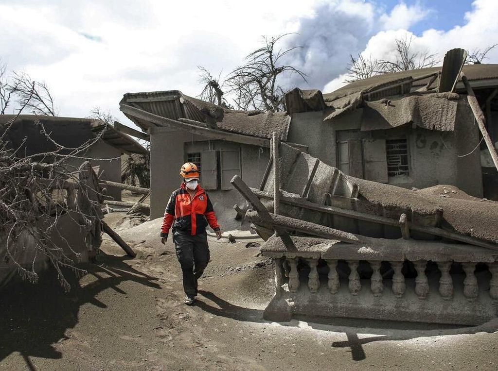 Proses Evakuasi Warga Terdampak Taal Volcano Terus Berlangsung Proses Evakuasi Warga Terdampak Taal Volcano Terus Berlangsung