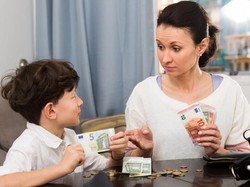 Zodiak Keuangan 28 Juli 2023: Pisces Boros, Cancer Waspadalah