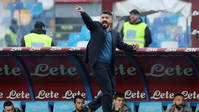 Gennaro Gattuso menegaskan tak bermaksud menyinggung Carlo Ancelotti terkait keputusannya merombak taktik Napoli (Foto: Francesco Pecoraro/Getty Images) Gennaro Gattuso menegaskan tak bermaksud menyinggung Carlo Ancelotti terkait keputusannya merombak taktik Napoli (Foto: Francesco Pecoraro/Getty Images)