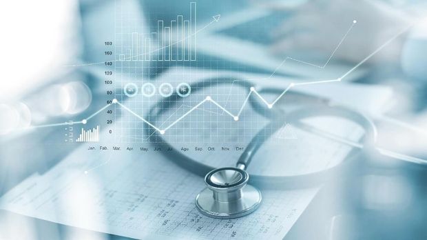 Healthcare business graph and Medical examination and businessman analyzing data and growth chart on blured background