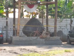 Prasasti hingga Logo Mirip Nazi di Kerajaan Agung Sejagat yang Bikin Mikir