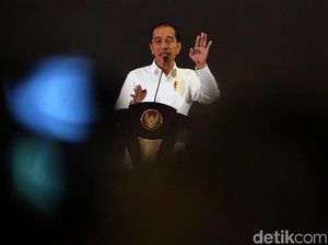 Jokowi Cerita Soal Pesannya ke Sandiaga Hati-hati 2024 Jokowi Cerita Soal Pesannya ke Sandiaga Hati-hati 2024