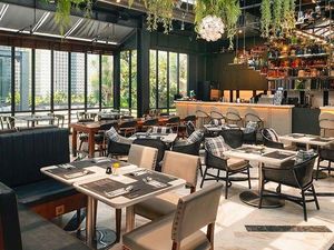 Greyhound Cafe Senopati, Santap Kuliner Thailand dengan Nuansa Kekinian Greyhound Cafe Senopati, Santap Kuliner Thailand dengan Nuansa Kekinian