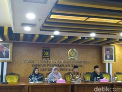 Pimpinan DPR Dorong Panja, PKS Tetap Gulirkan Usul Pansus Jiwasraya