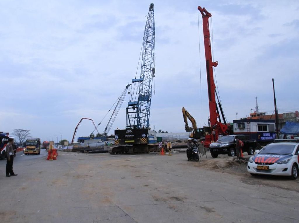Apa Kabar Proyek Tol Cisumdawu yang Jadi Penghubung Bandara Kertajati? Apa Kabar Proyek Tol Cisumdawu yang Jadi Penghubung Bandara Kertajati?