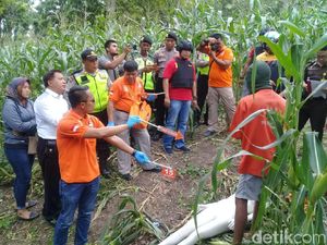 Pembunuhan Wanita di Ngawi yang Mayatnya Ditemukan Bugil Direkonstruksi