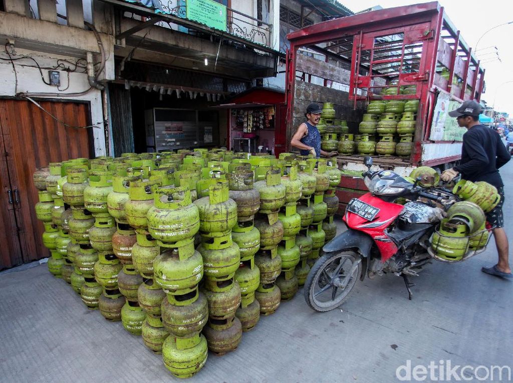 Heboh Elpiji 3 Kg, Kenapa Sih Harganya Harus Naik? Heboh Elpiji 3 Kg, Kenapa Sih Harganya Harus Naik?