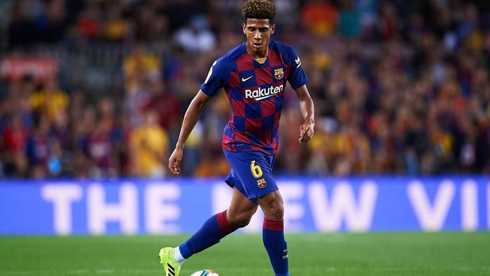 BARCELONA, SPAIN - OCTOBER 06: Jean Clair Todibo of FC Barcelona in action during the Liga match between FC Barcelona and Sevilla FC at Camp Nou on October 06, 2019 in Barcelona, Spain. (Photo by Aitor Alcalde/Getty Images)