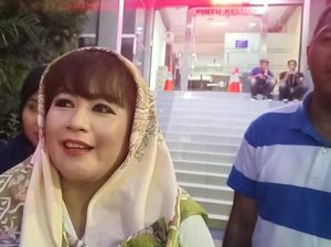Respons Dewi Tanjung Dilaporkan Balik Ketua PDIP Bogor Respons Dewi Tanjung Dilaporkan Balik Ketua PDIP Bogor