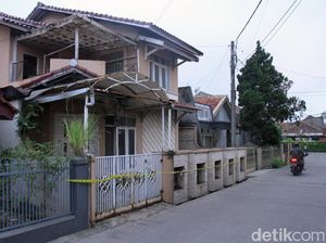 Kerangka Manusia Duduk di Bandung Belum Bertuan