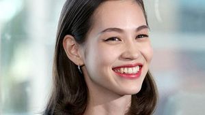 Pesona Kiko Mizuhara yang Baru Berulang Tahun ke-31