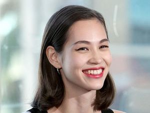 Pesona Kiko Mizuhara yang Baru Berulang Tahun ke-31 Pesona Kiko Mizuhara yang Baru Berulang Tahun ke-31