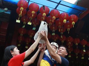 Serba-serbi Persiapan Imlek di Seluruh Indonesia