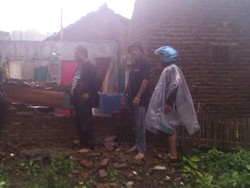 Angin Puting Beliung Terjang Garut, 13 Rumah Warga Rusak
