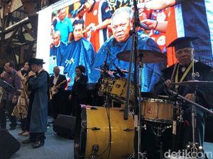 Ketika Menteri-menteri Jokowi Manggung di ITB Ketika Menteri-menteri Jokowi Manggung di ITB
