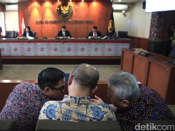 Cinta Atasan ke Bawahan Berujung Pemecatan Anggota KPU di Sultra