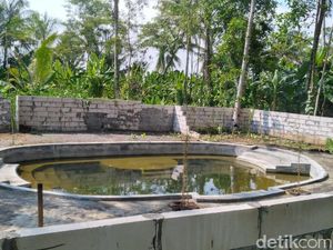 Air Sendang Kamulyan Keraton Agung Sejagat Dibilang Berkhasiat, Ternyata... Air Sendang Kamulyan Keraton Agung Sejagat Dibilang Berkhasiat, Ternyata...