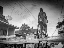 Genangan Seusai Hujan Reda