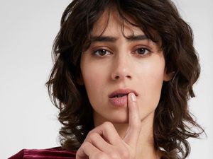 Model Batal Tampil di Paris Fashion Week karena Berdarah Israel