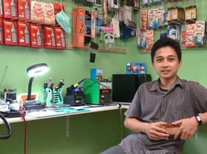 Nih Tukang Pulsa dari Cimanggis Bisa Raup Omzet hingga Rp 60 Juta