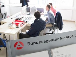 Salah Kirim Email, Kantor di Berlin Dikecam Netizen karena Diskriminasi