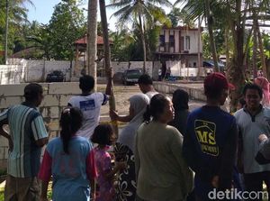 Keraton Agung Sejagat Masih Jadi Tontonan