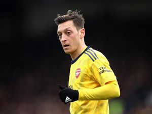 Inikah Pesan Terselubung Mesut Oezil Cabut dari Arsenal?