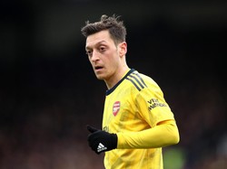 Mesut Ozil dan Adidas Pisah Jalan