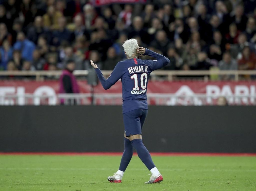 Neymar Is Back! Neymar Is Back!