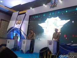 Super Canggih! Risma Ungkap Keunggulan Kamera e-Tilang di Surabaya