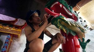 Klenteng Hok Lay Kiong Berbenah Menyambut Imlek