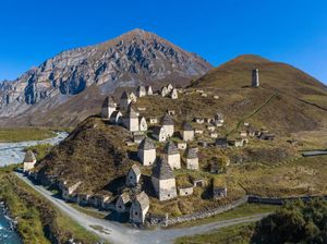 Foto: Kota Orang Mati, Indah Nian tapi Juga Menyeramkan